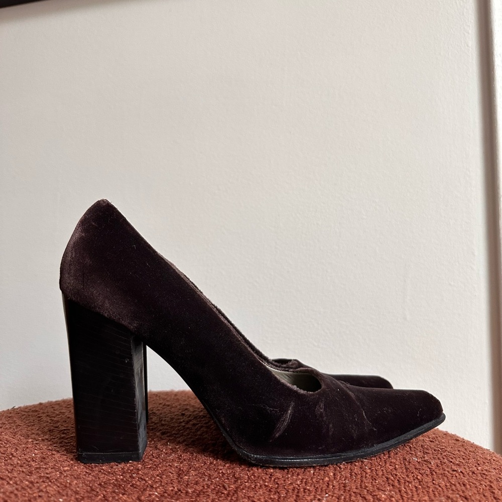 Prada 90’s Chocolate Brown Velvet Block Heel Pumps - Women - Picture 4 of 10